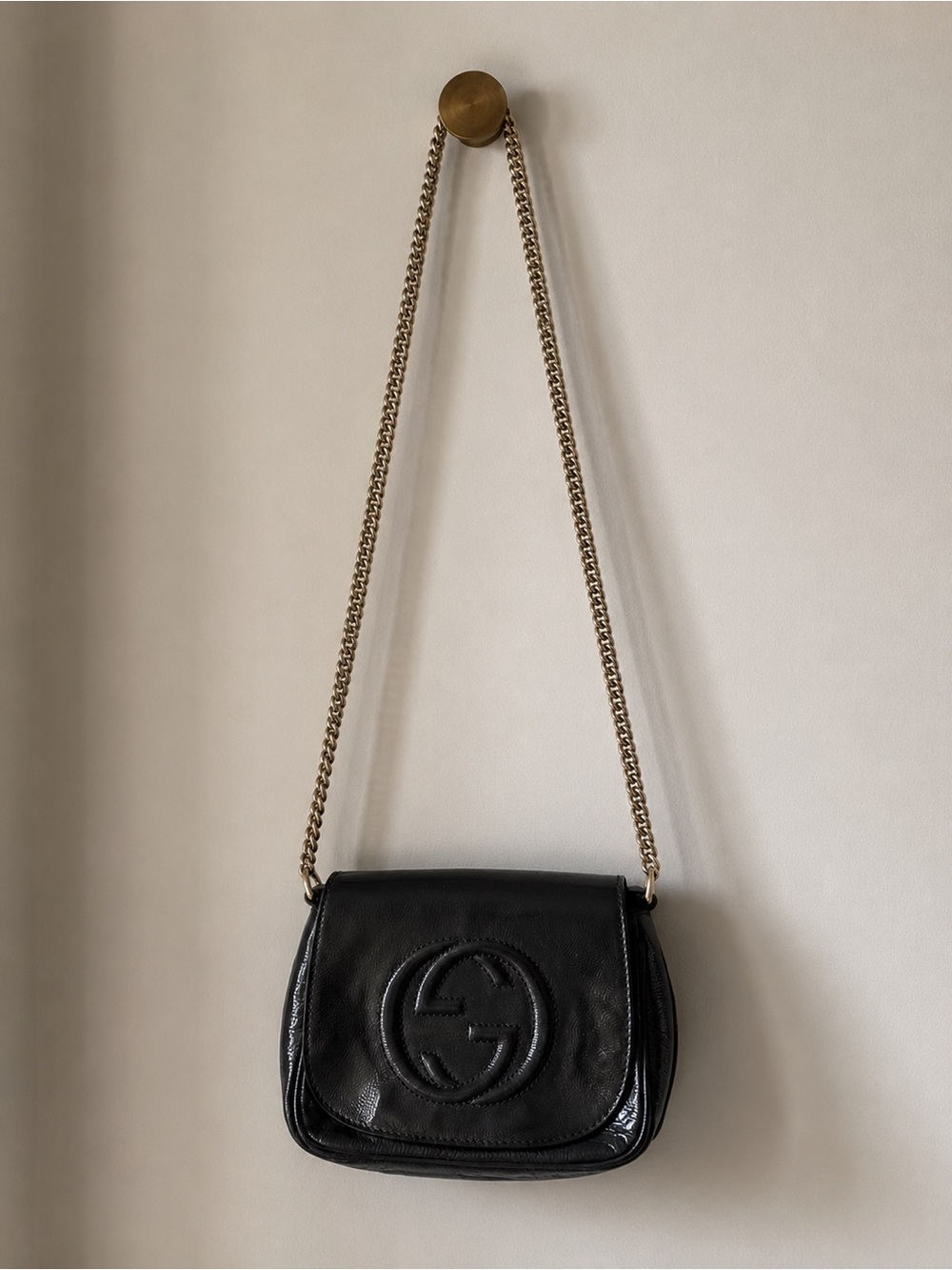 Gucci Navy-Grey Patent Leather Soho Small Crossbody